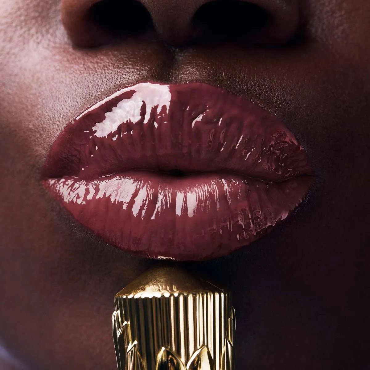 Christian Louboutin Rouge Stiletto Vinyl Gloss – Lip Gloss – Rosa Intenza 882V - Beauty - alternate view 9